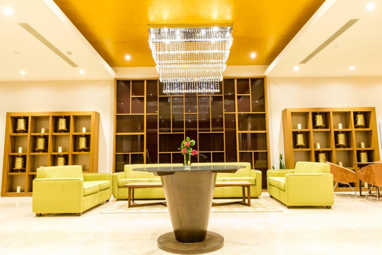 Vivanta Chitwan Bharatpur ภารัตปูร์ ภายนอก รูปภาพ